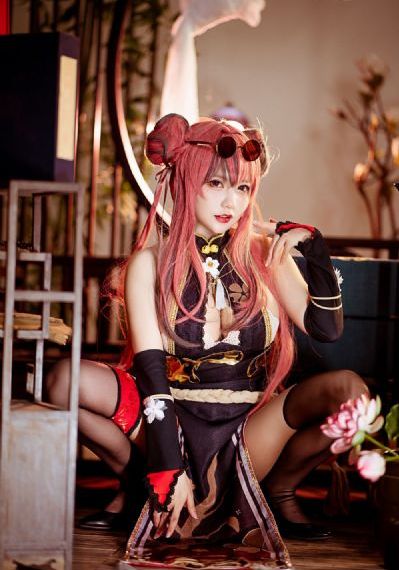 女老师二_4K高清视频播放